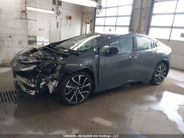 2024 Toyota Prius Prime Xse Premium მანქანა იყიდება აუქციონზე, vin: JTDACACU9R3014135, აუქციონის ნომერი: 12628430