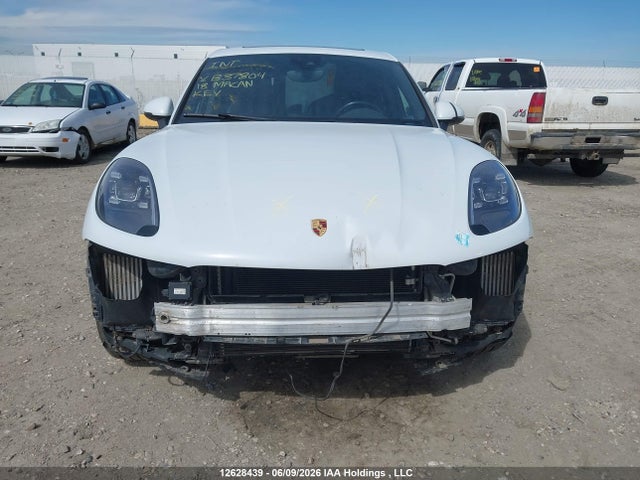 WP1AB2A56JLB37804 Porsche MACAN S