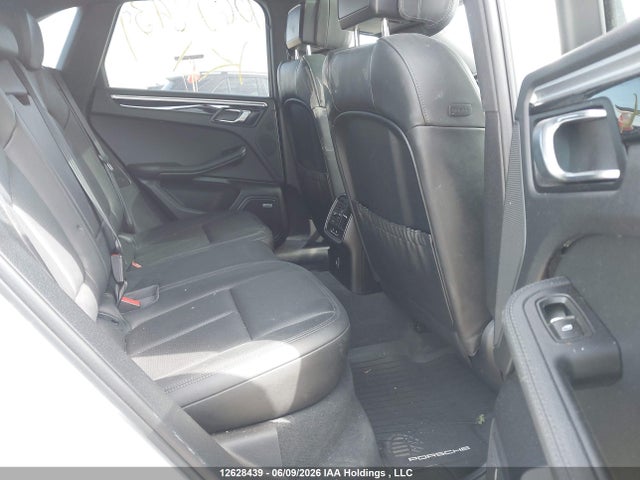 WP1AB2A56JLB37804 Porsche MACAN S