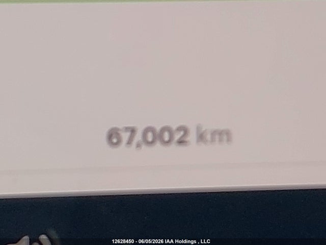Tesla Model Y 2024 7SAYGDEDXRF992151 Image 15