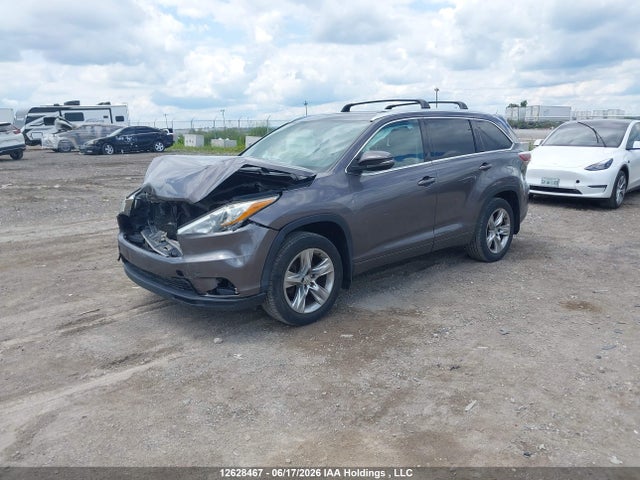 2015 Toyota Highlander Limited/ltd Platinum მანქანა იყიდება აუქციონზე, vin: 5TDDKRFH8FS137478, აუქციონის ნომერი: 12628467