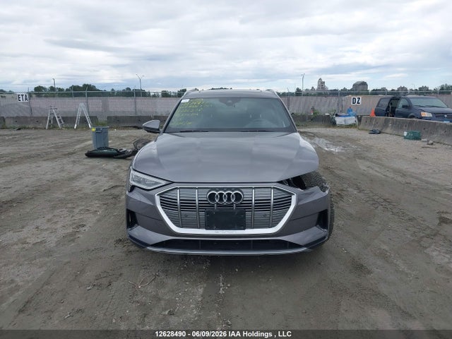 Audi E-tron Prestige 2019 WA1VABGE1KB024258 Image 13