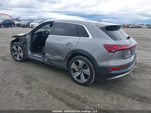 Audi E-tron Prestige 2019 WA1VABGE1KB024258 Image 3