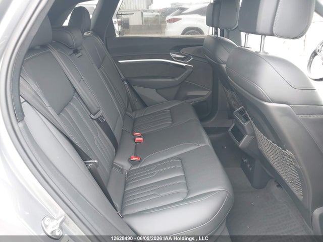 Audi E-tron Prestige 2019 WA1VABGE1KB024258 Image 8