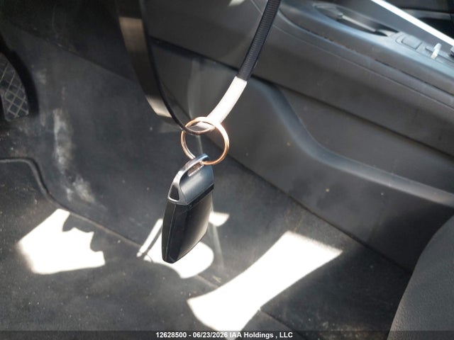 12628500 :رقم المزاد ، WAUGMAF46HN040744 vin ، 2017 Audi A4 مزاد بيع