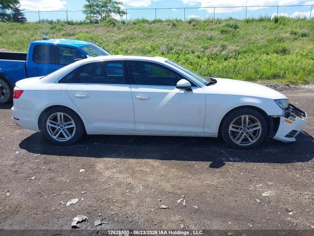 12628500 :رقم المزاد ، WAUGMAF46HN040744 vin ، 2017 Audi A4 مزاد بيع