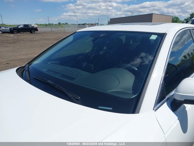 12628500 :رقم المزاد ، WAUGMAF46HN040744 vin ، 2017 Audi A4 مزاد بيع