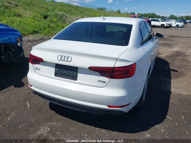 12628500 :رقم المزاد ، WAUGMAF46HN040744 vin ، 2017 Audi A4 مزاد بيع