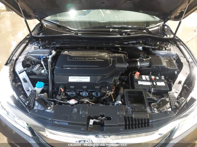 Продаж на аукціоні авто 2017 Honda Accord Touring, vin: 1HGCR3F94HA800978, номер лоту: 12628508