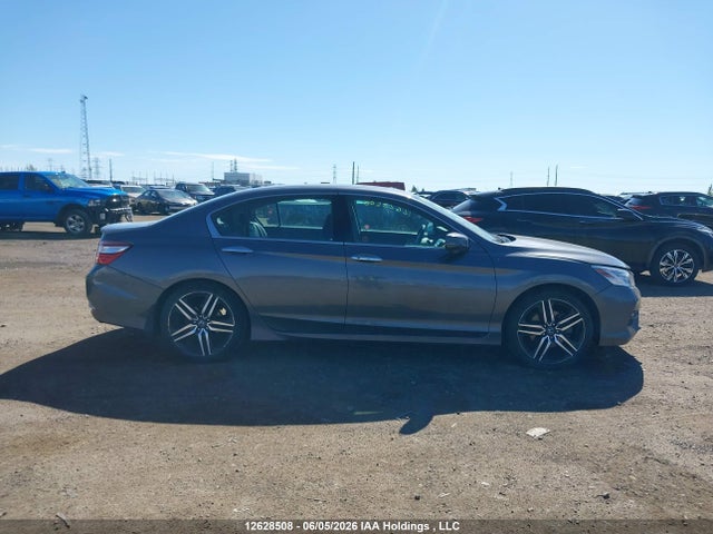 Продаж на аукціоні авто 2017 Honda Accord Touring, vin: 1HGCR3F94HA800978, номер лоту: 12628508