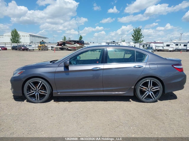 Продаж на аукціоні авто 2017 Honda Accord Touring, vin: 1HGCR3F94HA800978, номер лоту: 12628508