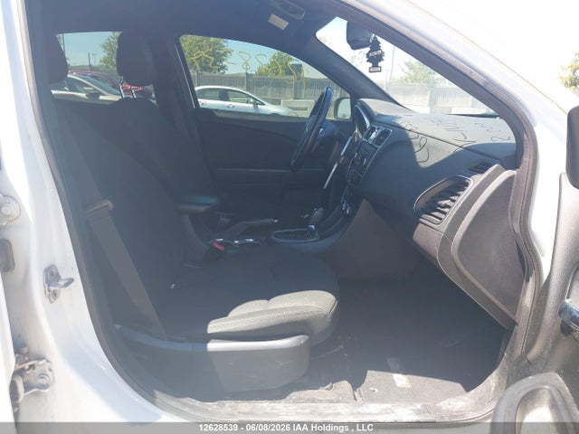 Продаж на аукціоні авто 2012 Chrysler 200, vin: 1C3CCBBG9CN143762, номер лоту: 12628539