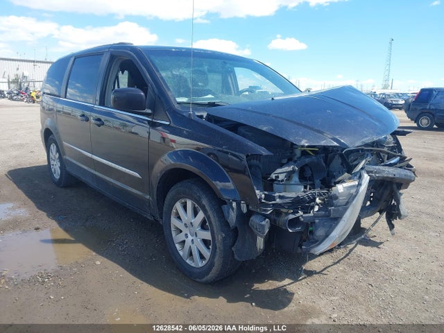 Chrysler Town &amp; Country Touring 2015 2C4RC1BG9FR583147 main image