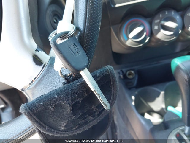 2007 Honda Fit მანქანა იყიდება აუქციონზე, vin: JHMGD38477S805762, აუქციონის ნომერი: 12628545
