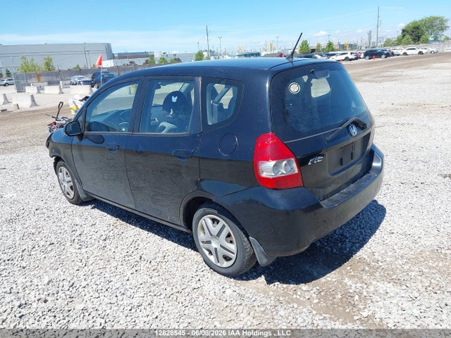 2007 Honda Fit მანქანა იყიდება აუქციონზე, vin: JHMGD38477S805762, აუქციონის ნომერი: 12628545
