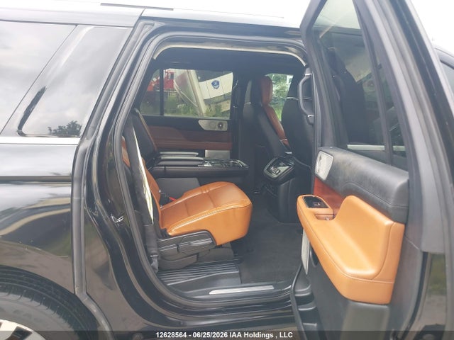 2019 Lincoln Navigator L Reserve მანქანა იყიდება აუქციონზე, vin: 5LMJJ3LT2KEL25711, აუქციონის ნომერი: 12628564