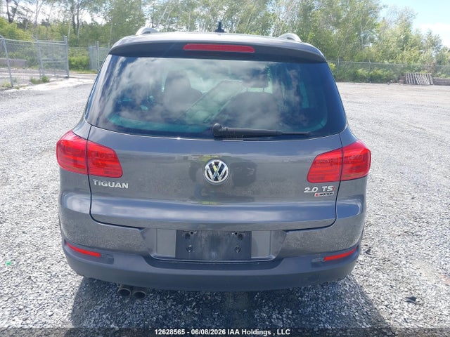 Продажа на аукционе авто 2017 Volkswagen Tiguan Highline, vin: WVGLV7AX7HK035424, номер лота: 12628565