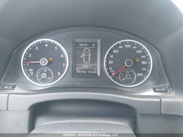 Продажа на аукционе авто 2017 Volkswagen Tiguan Highline, vin: WVGLV7AX7HK035424, номер лота: 12628565