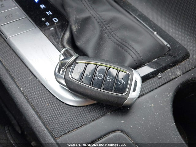 12628576 :رقم المزاد ، KMHLM4AG1MU186694 vin ، 2021 Hyundai Elantra Sel مزاد بيع