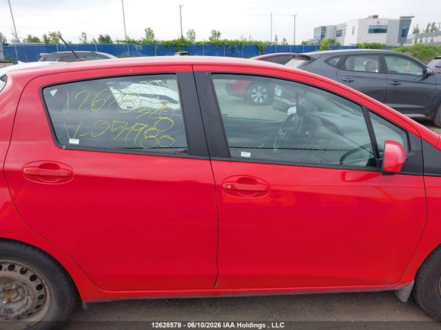 Toyota Yaris 2015 VNKKTUD31FA054980 Image 14
