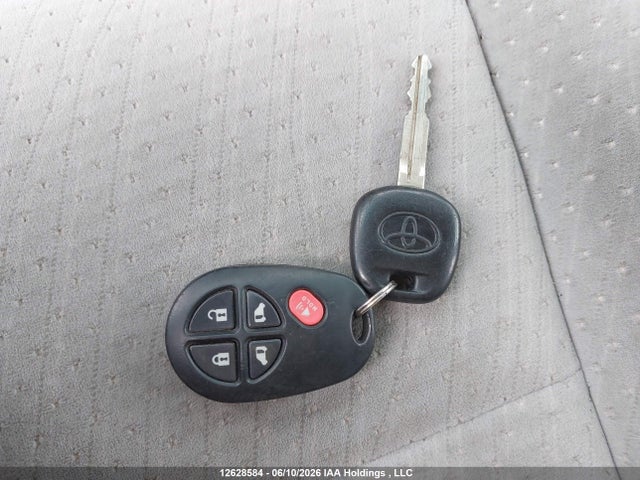 Aukcja sprzedaży 2015 Toyota Sienna Le V6, vin: 5TDKK3DC6FS607812, numer aukcji: 12628584