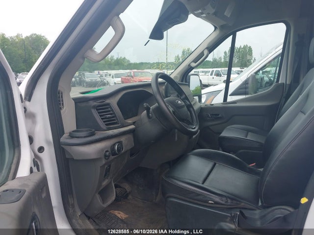 Ford Transit T-250 2023 1FTBR2X87PKB83255 Image 5
