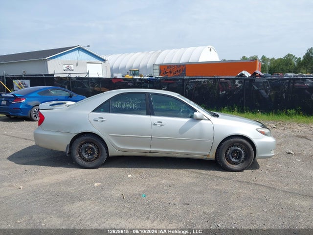 2003 Toyota Camry Le/se/xle მანქანა იყიდება აუქციონზე, vin: JTDBE32K430188200, აუქციონის ნომერი: 12628615