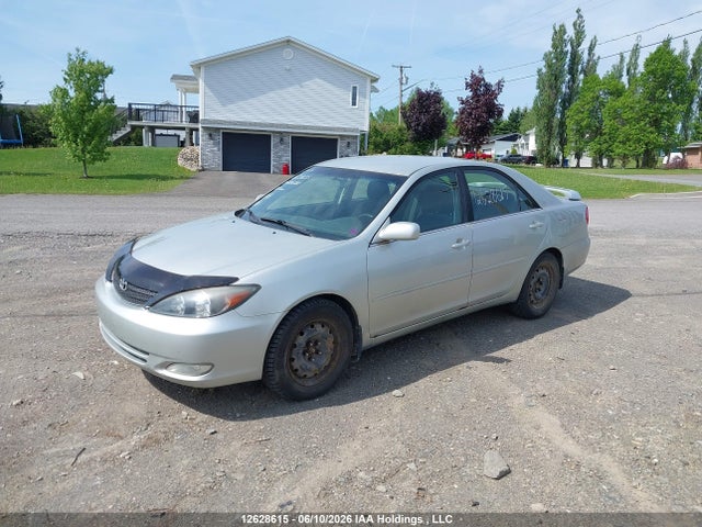 2003 Toyota Camry Le/se/xle მანქანა იყიდება აუქციონზე, vin: JTDBE32K430188200, აუქციონის ნომერი: 12628615