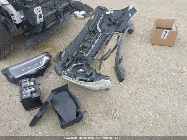 Ford Explorer Platinum 2025 1FMUK8HH9SGB40655 Image 12