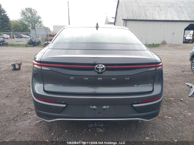 2023 Toyota Crown Platinum მანქანა იყიდება აუქციონზე, vin: JTDAFAAF0P3002626, აუქციონის ნომერი: 12628641