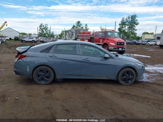 2022 Hyundai Elantra Preferred Ivt With Sun And Tech Package მანქანა იყიდება აუქციონზე, vin: KMHLM4AG1NU260326, აუქციონის ნომერი: 12628648