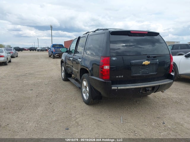 2013 Chevrolet Tahoe Ltz მანქანა იყიდება აუქციონზე, vin: 1GNSKCE08DR159757, აუქციონის ნომერი: 12610379