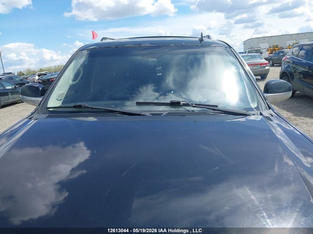 12613044 :رقم المزاد ، 1GYS4JEF5BR261424 vin ، 2011 Cadillac Escalade Esv Premium مزاد بيع