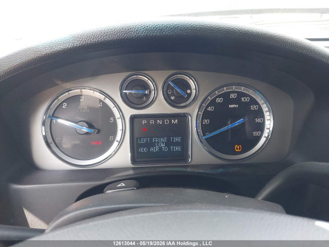 12613044 :رقم المزاد ، 1GYS4JEF5BR261424 vin ، 2011 Cadillac Escalade Esv Premium مزاد بيع