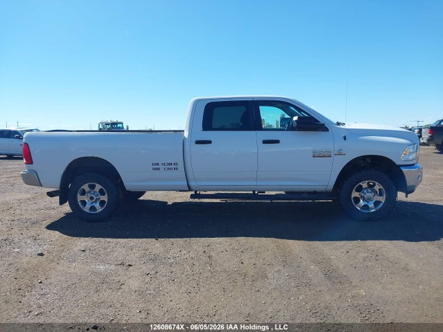 2018 Ram 3500 Slt მანქანა იყიდება აუქციონზე, vin: 3C63R3HL8JG286073, აუქციონის ნომერი: 12608674