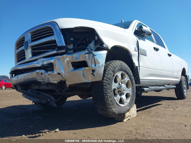 2018 Ram 3500 Slt მანქანა იყიდება აუქციონზე, vin: 3C63R3HL8JG286073, აუქციონის ნომერი: 12608674