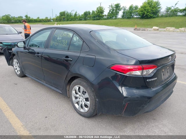Toyota COROLLA LE 2021 5YFBPMBE4MP209788 Image 3