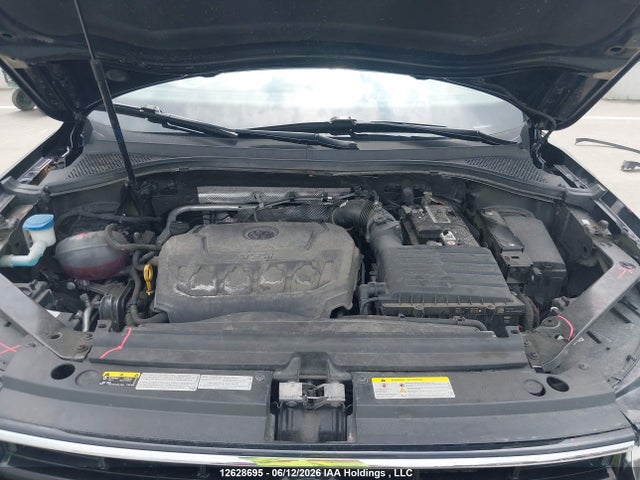 2022 Volkswagen Tiguan Comfortline R-line Black Edition მანქანა იყიდება აუქციონზე, vin: 3VV8B7AX4NM057972, აუქციონის ნომერი: 12628695