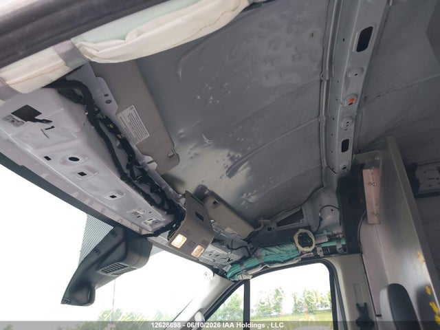 12628698 :رقم المزاد ، 1FTYE2C8XRKA37057 vin ، 2024 Ford Transit T-150 مزاد بيع