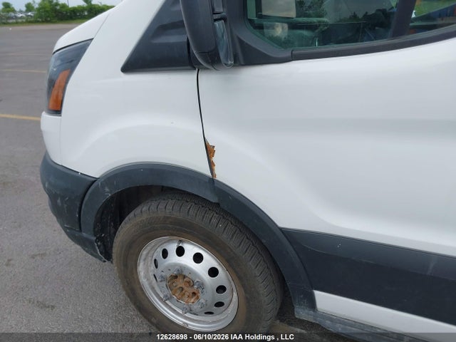12628698 :رقم المزاد ، 1FTYE2C8XRKA37057 vin ، 2024 Ford Transit T-150 مزاد بيع