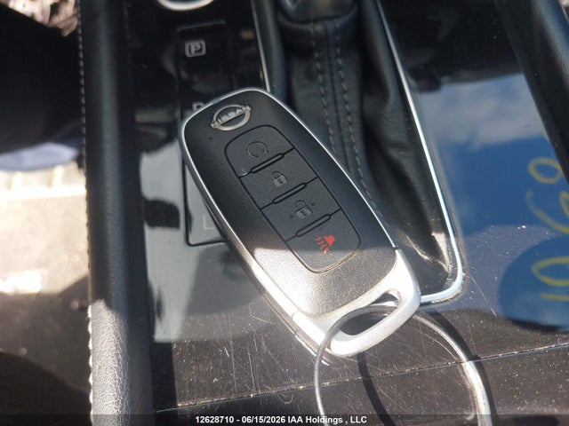 3N1CP5DV0RL556923 Nissan KICKS SR