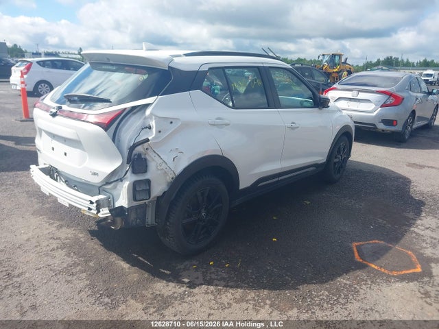 3N1CP5DV0RL556923 Nissan KICKS SR