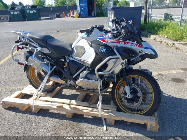 Продаж на аукціоні авто 2021 Bmw R 1250 Gs Adventure, vin: WB10M1305M6E71036, номер лоту: 12628722