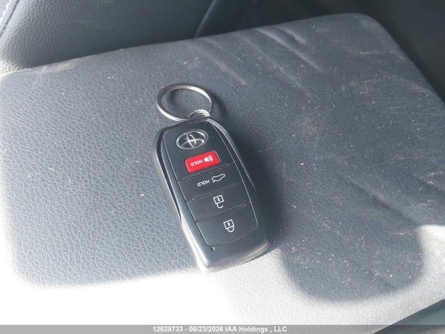 2026 Toyota Camry მანქანა იყიდება აუქციონზე, vin: 4T1DBADK6TU039343, აუქციონის ნომერი: 12628733