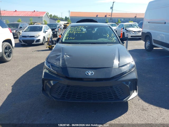 2026 Toyota Camry Hybrid Se Fwd მანქანა იყიდება აუქციონზე, vin: 4T1DAACK1TU680114, აუქციონის ნომერი: 12628745
