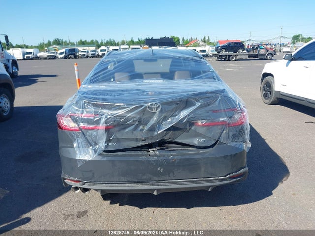 2026 Toyota Camry Hybrid Se Fwd მანქანა იყიდება აუქციონზე, vin: 4T1DAACK1TU680114, აუქციონის ნომერი: 12628745