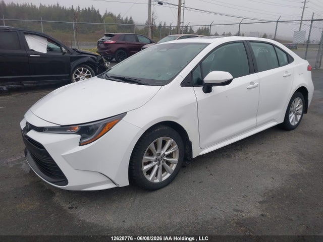 5YFB4MDE6RP147923 Toyota COROLLA LE
