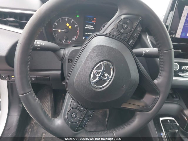 5YFB4MDE6RP147923 Toyota COROLLA LE