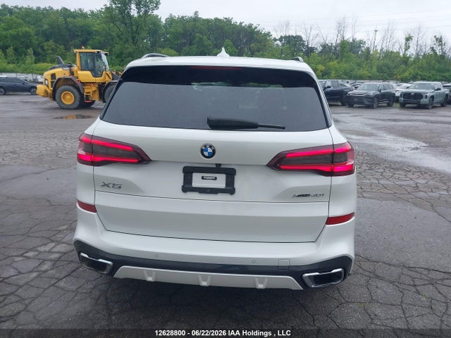 12628800 :رقم المزاد ، 5UXCR6C03N9L23185 vin ، 2022 Bmw X5 Xdrive40i مزاد بيع