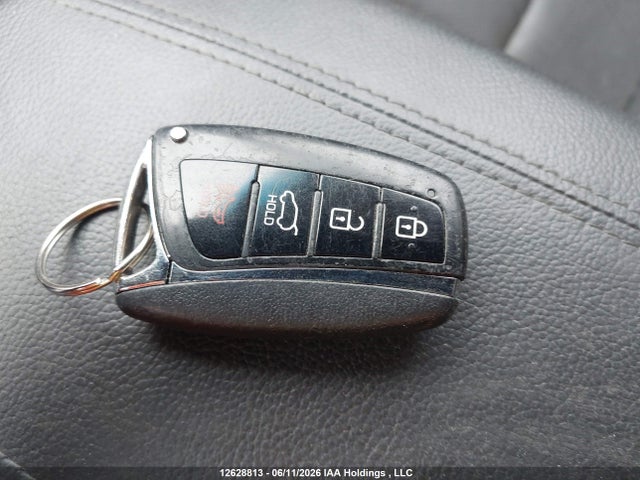 Продаж на аукціоні авто 2018 Hyundai Santa Fe Sport, vin: 5NMZUDLB8JH087356, номер лоту: 12628813